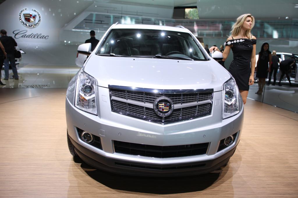 Paris 2010: Cadillac nimmt neuen Anlauf