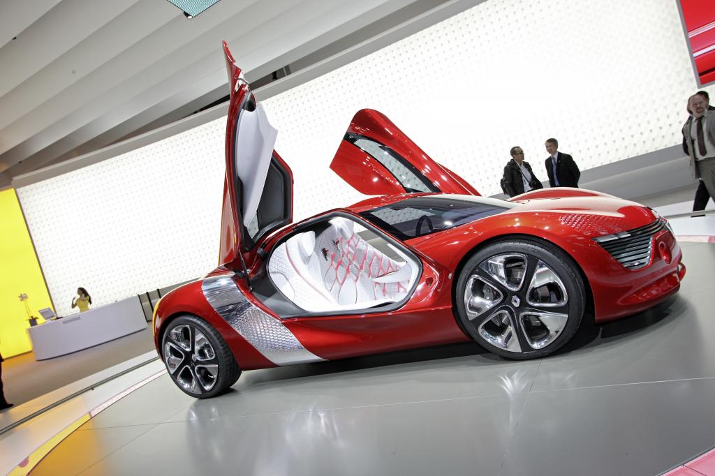 Paris 2010: Renault mit neuem Topmodell und Design-Vision mit Elektroantrieb