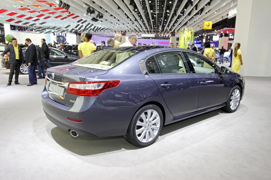 Paris 2010: Renault mit neuem Topmodell und Design-Vision mit Elektroantrieb
