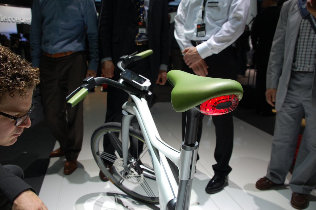 Paris 2010: Smart Elektro-Roller