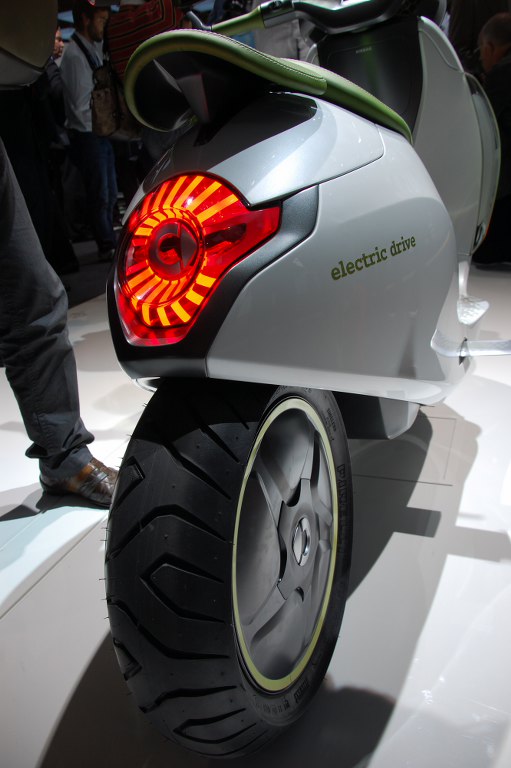 Paris 2010: Smart Elektro-Roller