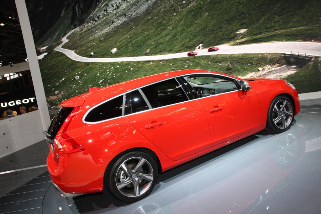 Paris 2010: Volvo V60 ab November erhältlich