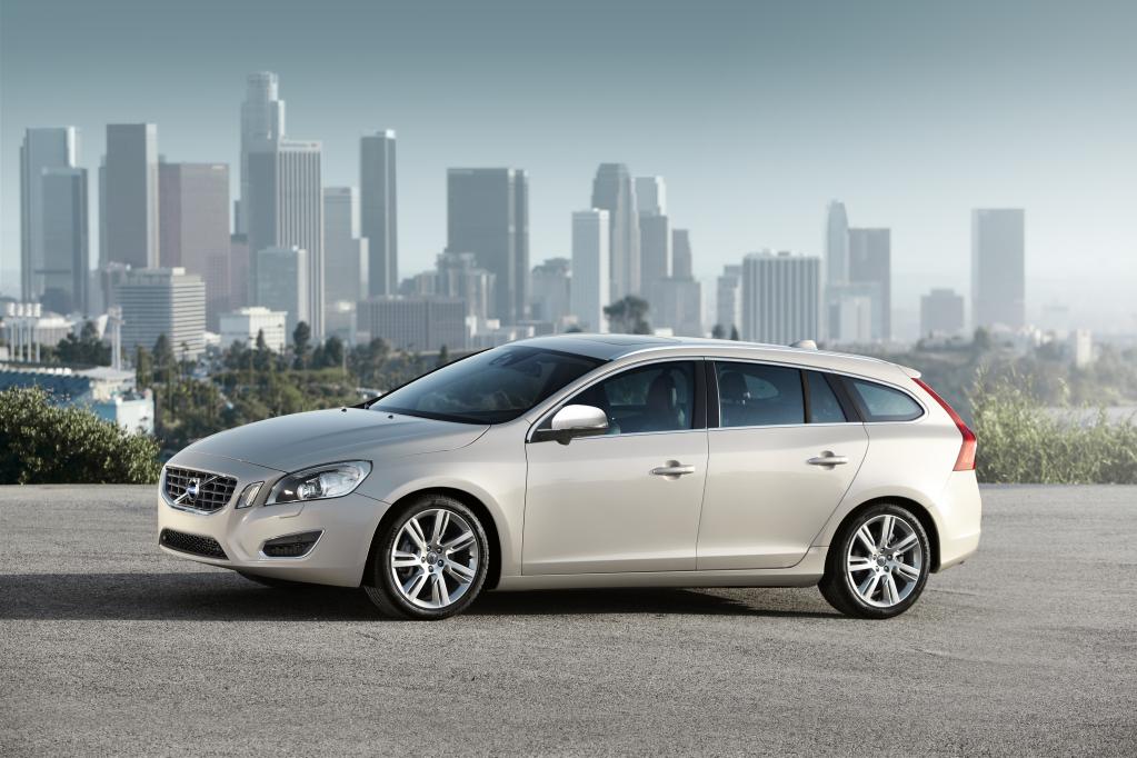 Paris 2010: Volvo V60 startet bei 28 000 Euro
