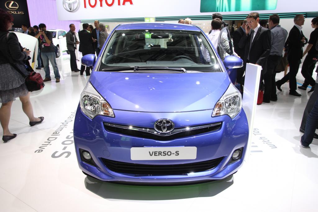 Paris 2010: Zwei Premieren bei Toyota