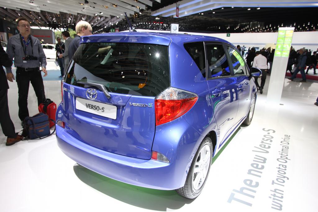 Paris 2010: Zwei Premieren bei Toyota