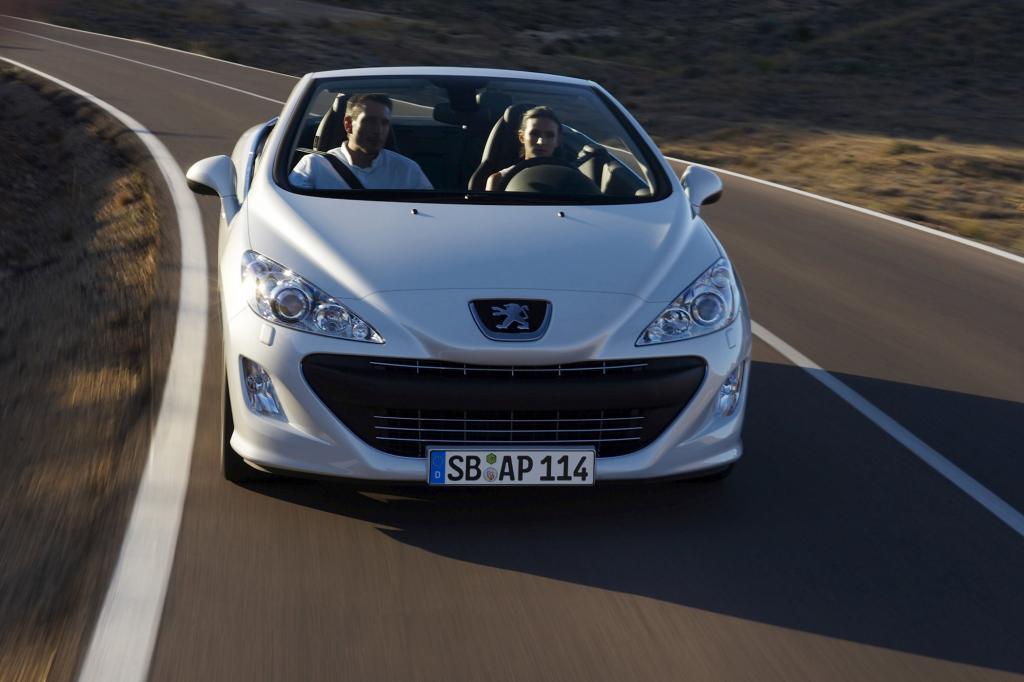 Peugeot  380 CC - Mit neuem Top-Motor