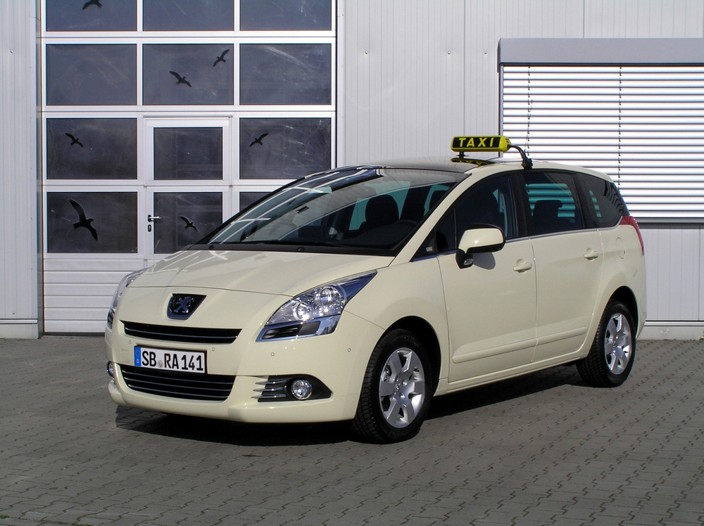 Peugeot Taxi 5008.