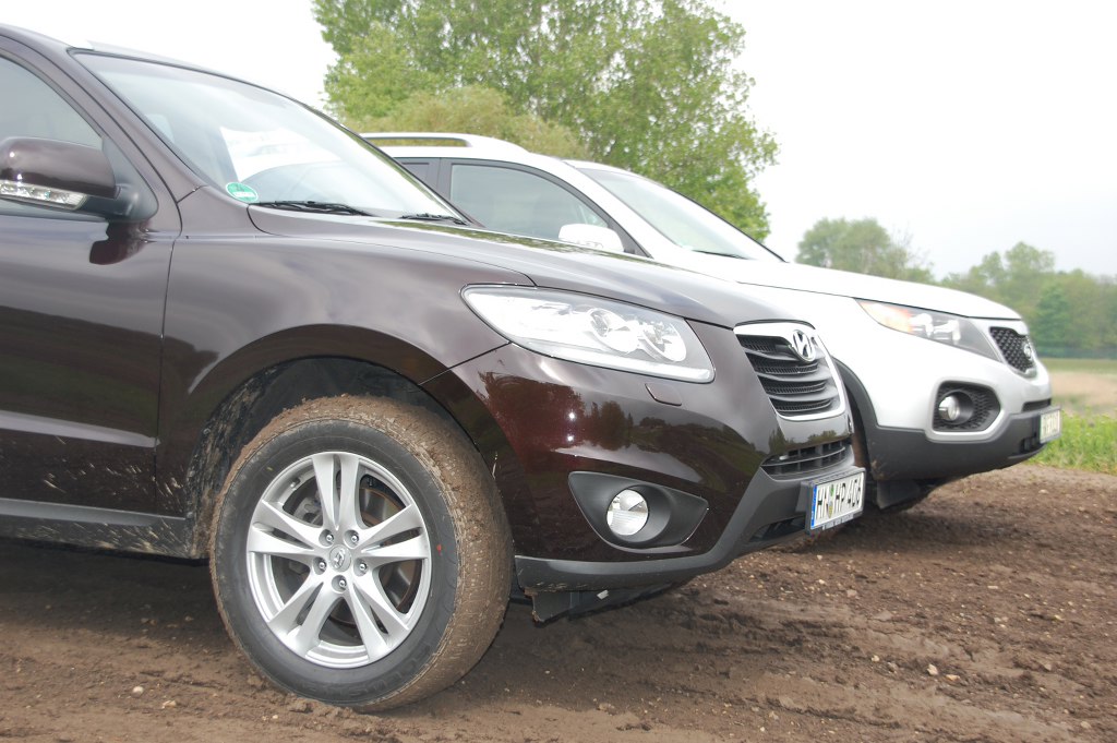SUV-Duell Hyundai Santa Fe 2.2 CRDi 4WD vs. Kia Sorento 2.2 CRDi AWD: Koreanische Bruderschaft fürs Grobe