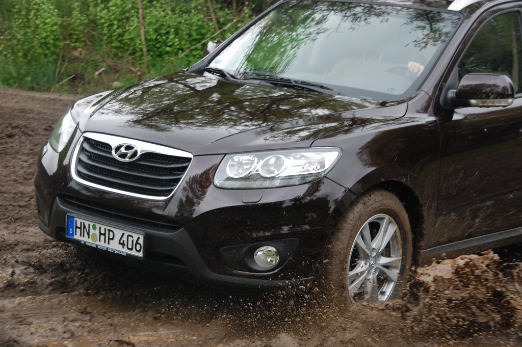 SUV-Duell Hyundai Santa Fe 2.2 CRDi 4WD vs. Kia Sorento 2.2 CRDi AWD: Koreanische Bruderschaft fürs Grobe