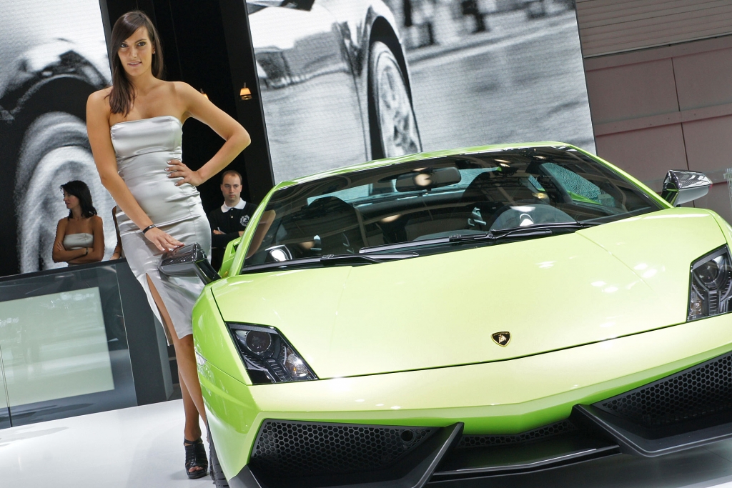 Schick und schlau - Messe-Girls in Paris