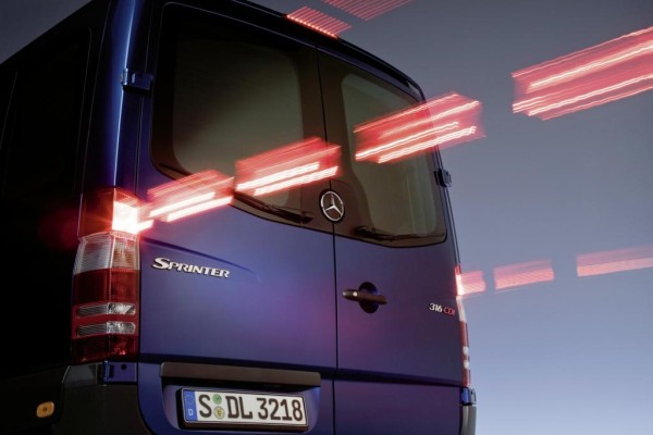 Schnelle Kleintransporter - Sicherer als man denkt
