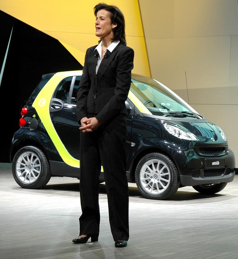 Smart-Chefin Annette Winkler bei der Präsentation der Smart-Neuheiten ... 