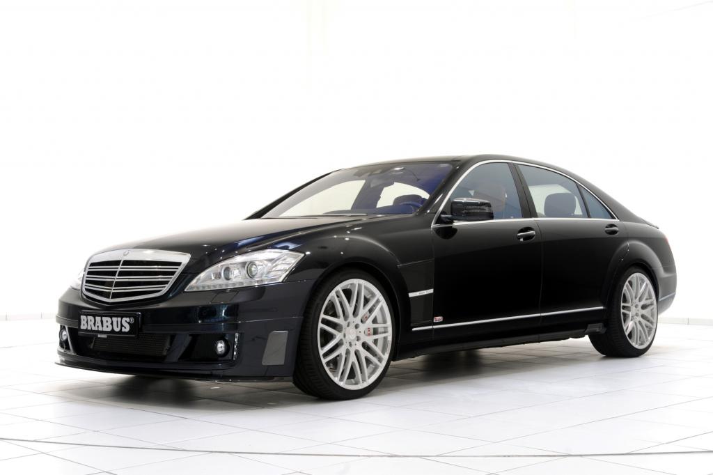 Stolze 800 PS leistet der Brabus SV12 R Biturbo 800