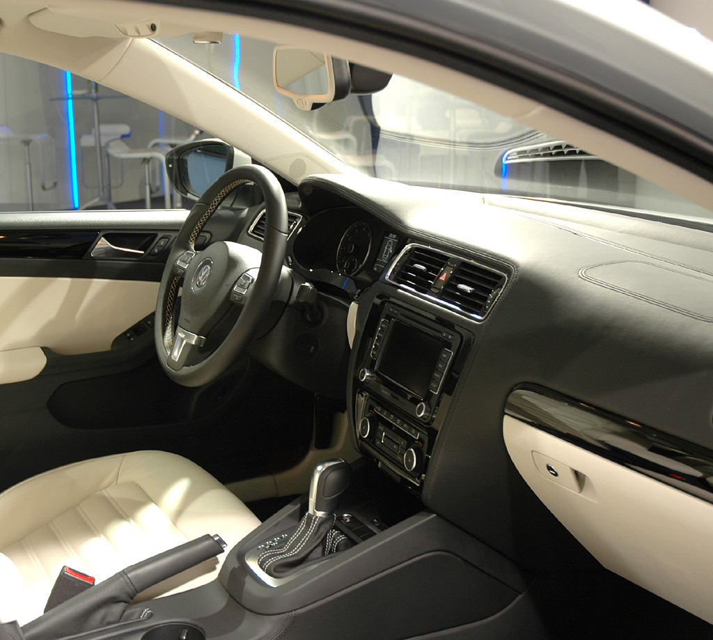 VW Jetta: Blick ins Innere. 