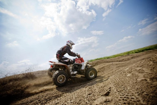 Zwei Kennzeichen am Quad sind Pflicht 