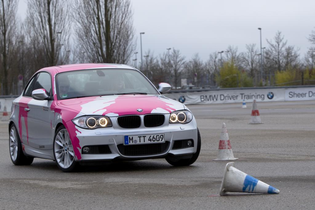 „Splash1er“-BMW beim Fahrertraining.