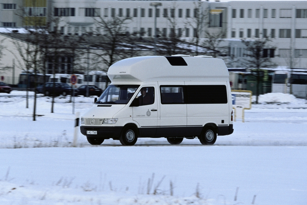 Auch bei Schnee kann Camping Spaß machen. 