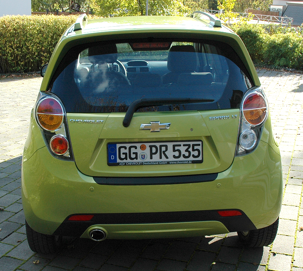 Chevrolet Spark: Blick auf die Heckpartie. 