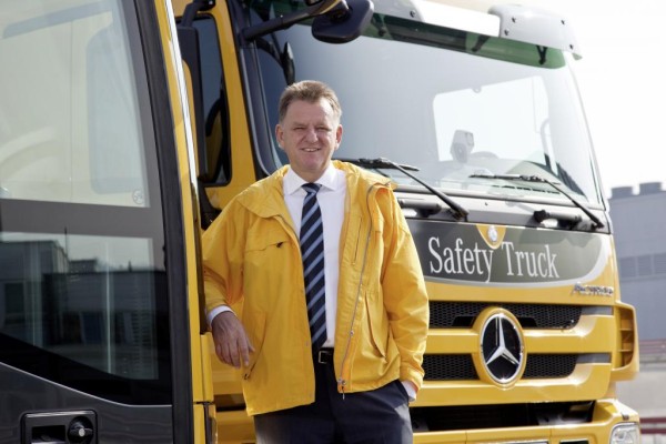 Daimler Trucks: Absatz wächst 2010 um 34 Prozent