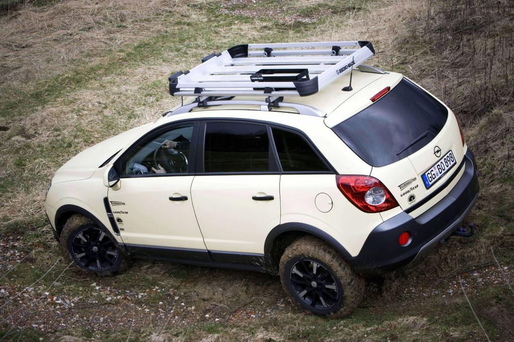 Das Offroad-Potenzial des Opel Antara lässt sich mit ein paar Modifikationen deutlich steigern. 