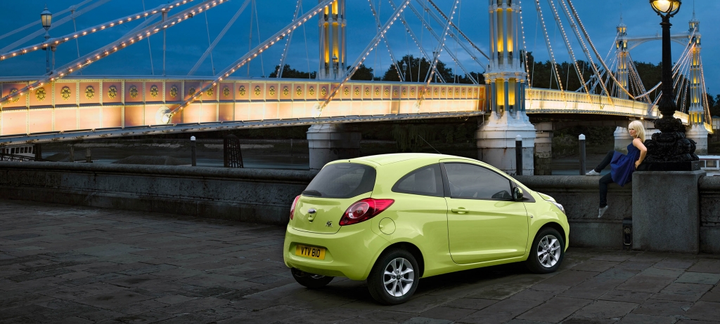 Der Ford Ka sieht seinem nächsten Verwandten, dem Fiat 500 nicht ähnlich