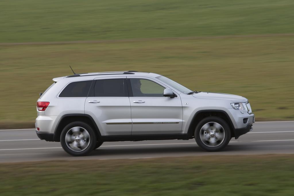 Der neue Jeep Grand Cherokee verfügt über Einzelradaufhängung vorn und hinten.