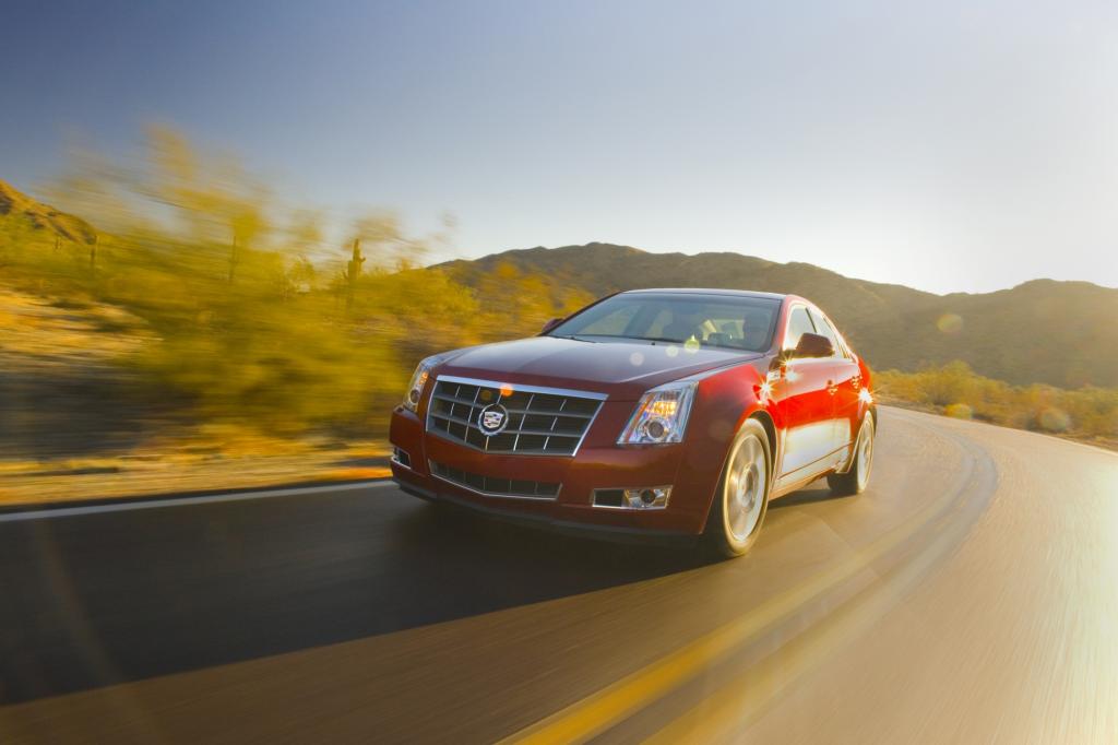 Die kantige Front des Cadillac CTS polarisiert