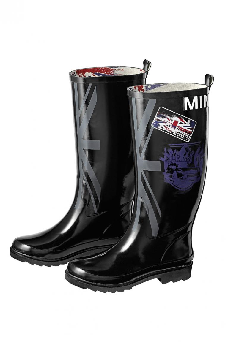 Für weihnachtliche Spaziergänge gibt es die Gummistiefel von Mini. 