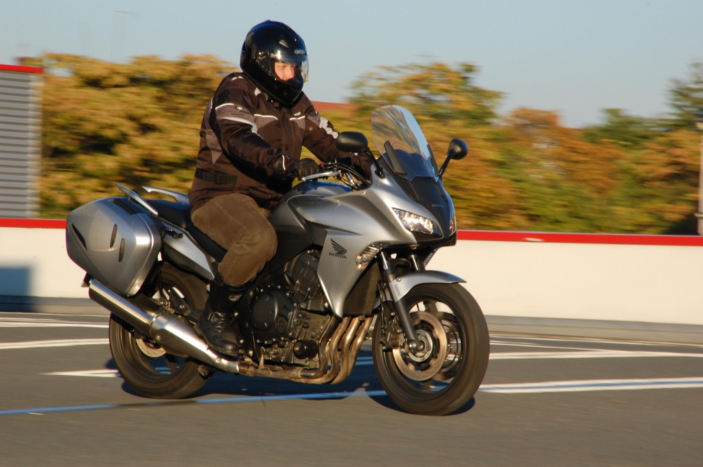 Fahrbericht Honda CBF 1000 FA: Etwas mehr als 