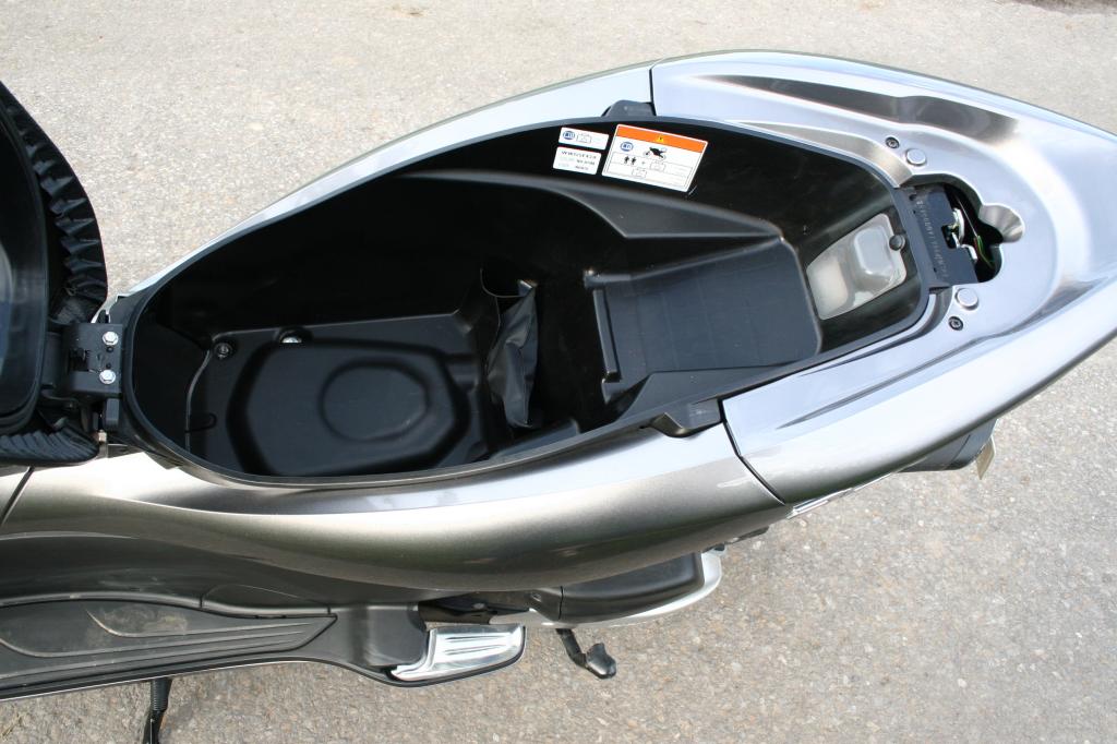 Fahrbericht Honda PCX: Spar-Roller mit hohem Spaß-Potenzial