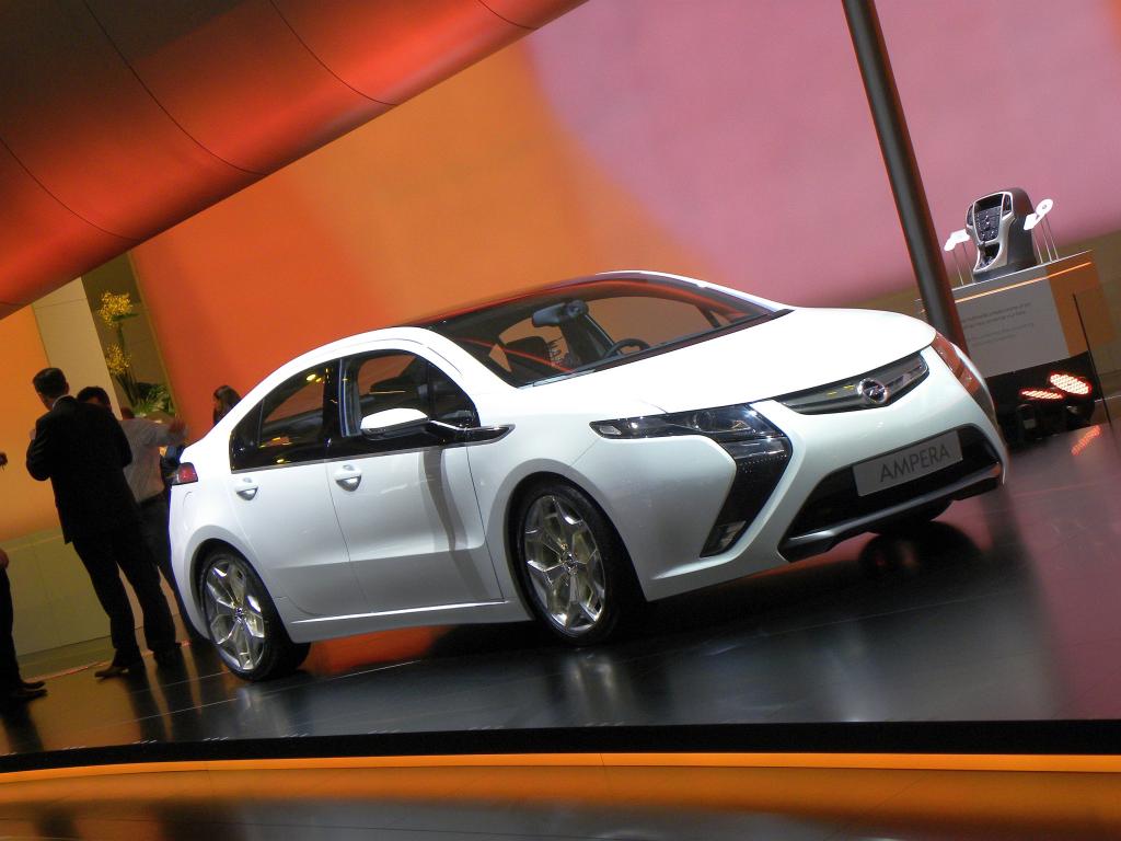 General Motors stellt zusätzlich 1000 Entwickler für Elektroautos ein