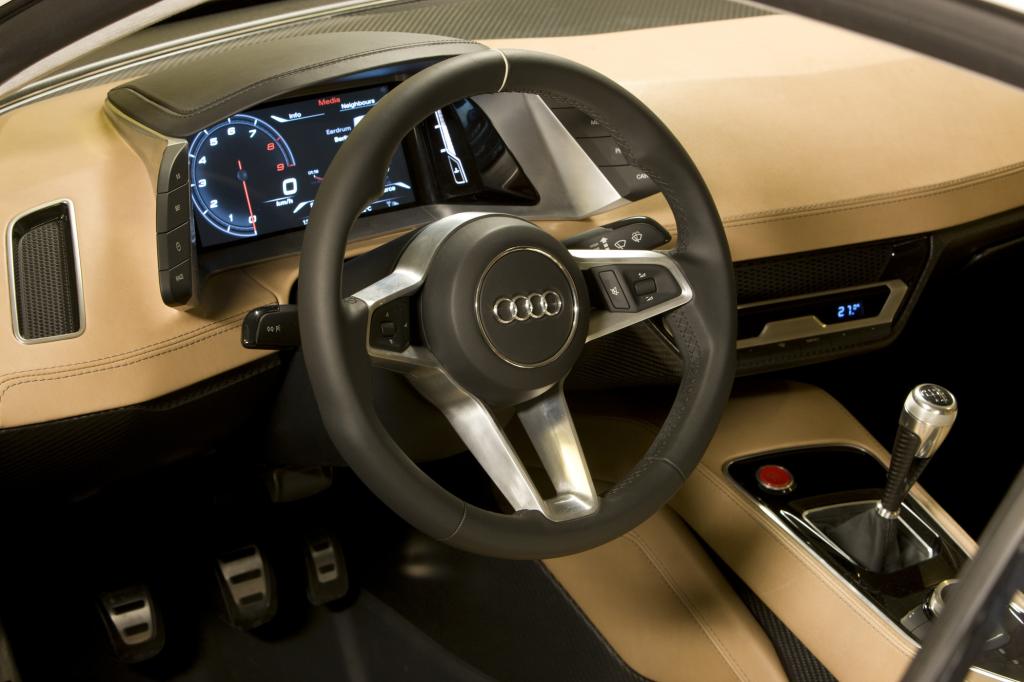 Gewohnt sportlich ist das Cockpit gezeichnet
