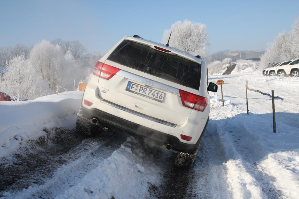 Im Gelände macht dem Jeep keiner was vor