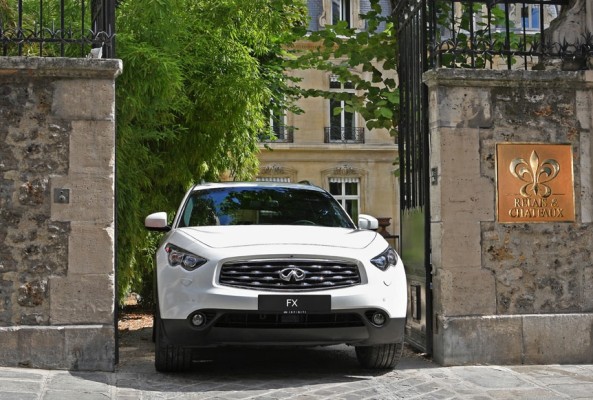 Infiniti ist Autombilpartner von 