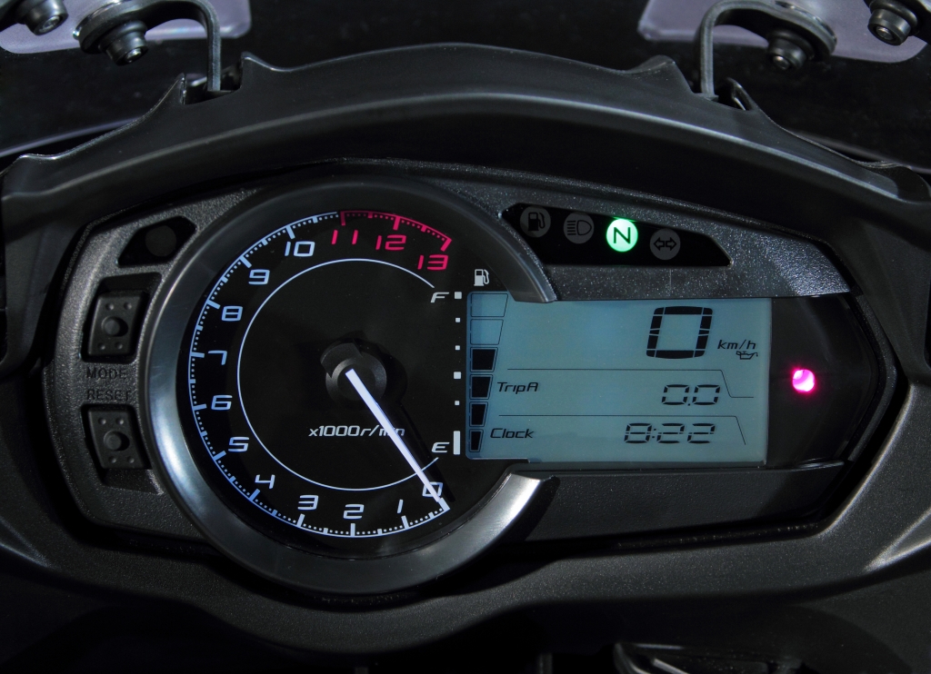 Kawasaki Z1000 SX: Sporttourer mit Z-Power  