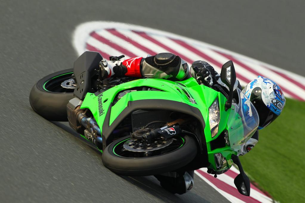 Kawasaki ZX-10R: Gentle Giant 