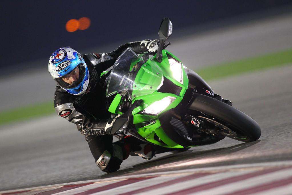 Kawasaki ZX-10R: Gentle Giant 