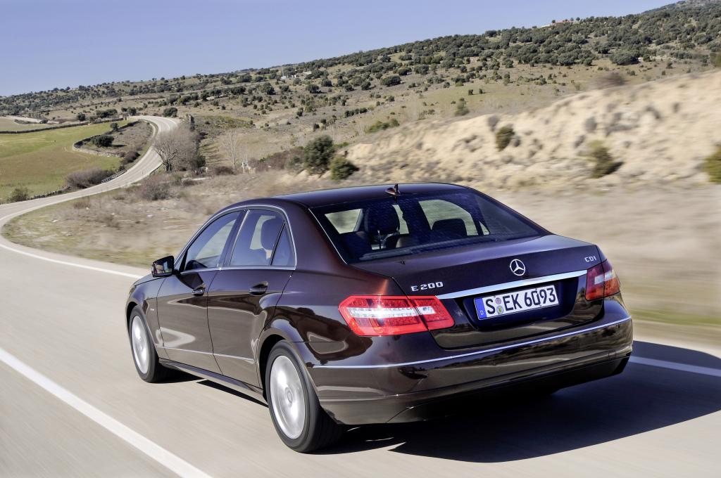 Mercedes-Benz E 200 CDI Blue Efficiency.
