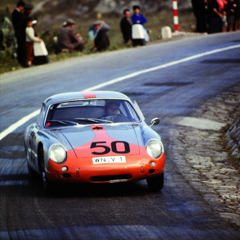 Paul Ernst Strähle auf 356 B Carrera Abarth bei der Targa Florio 1962.