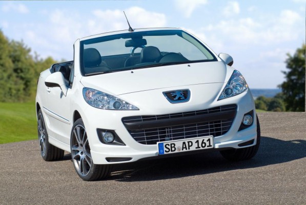 Peugeot 207 CC Black & White Edition neu aufgelegt