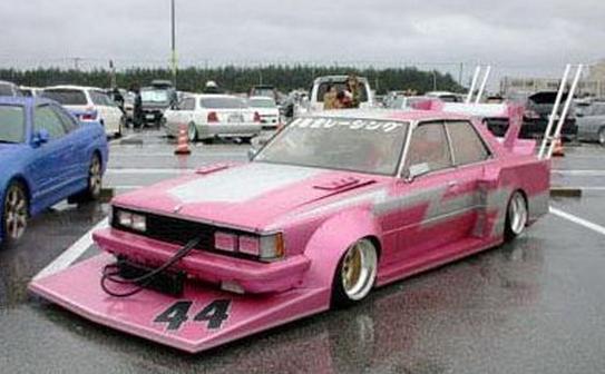 Pinker Gabelstapler - superpeinlich!