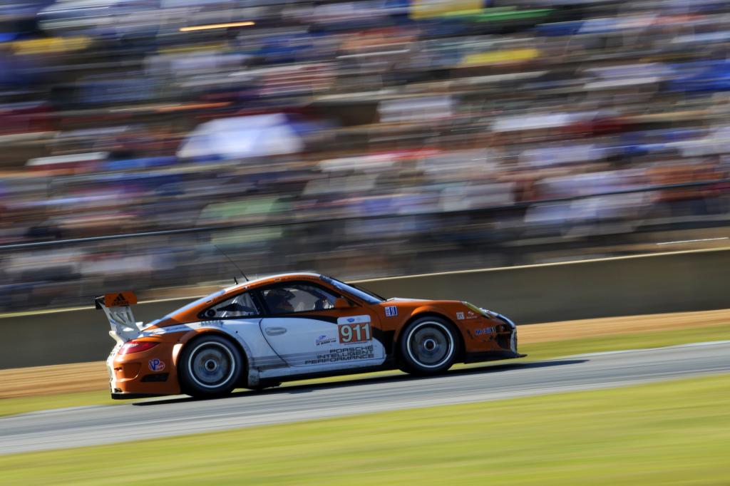 Porsche 911 GT3 R Hybrid.
