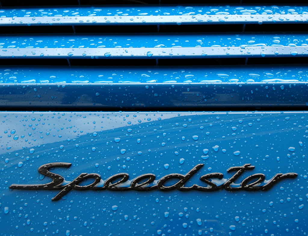 Porsche 911 Speedster: Motorraum-Klappe am Heck mit Modellschriftzug. 