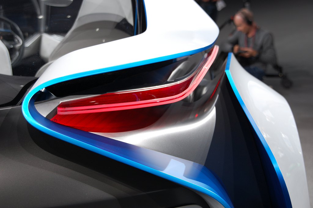 Rasen ohne Reue - BMW baut Spitzensportler mit Plug-In-Hybrid