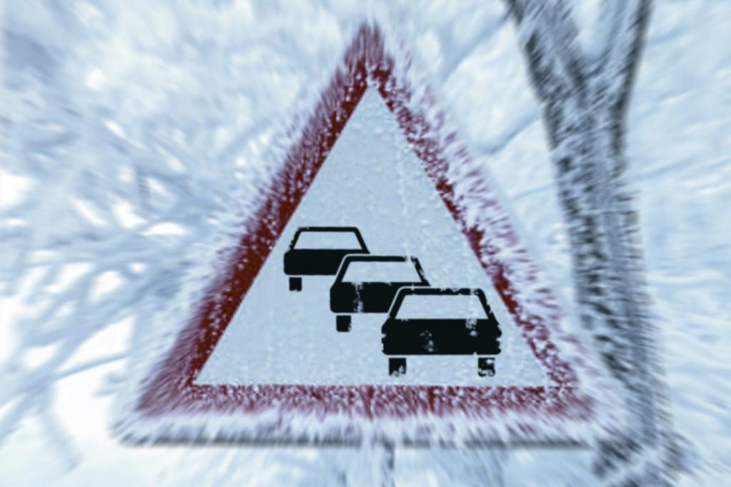 Ratgeber: Richtiges Verhalten im winterlichen Verkehrsstau 