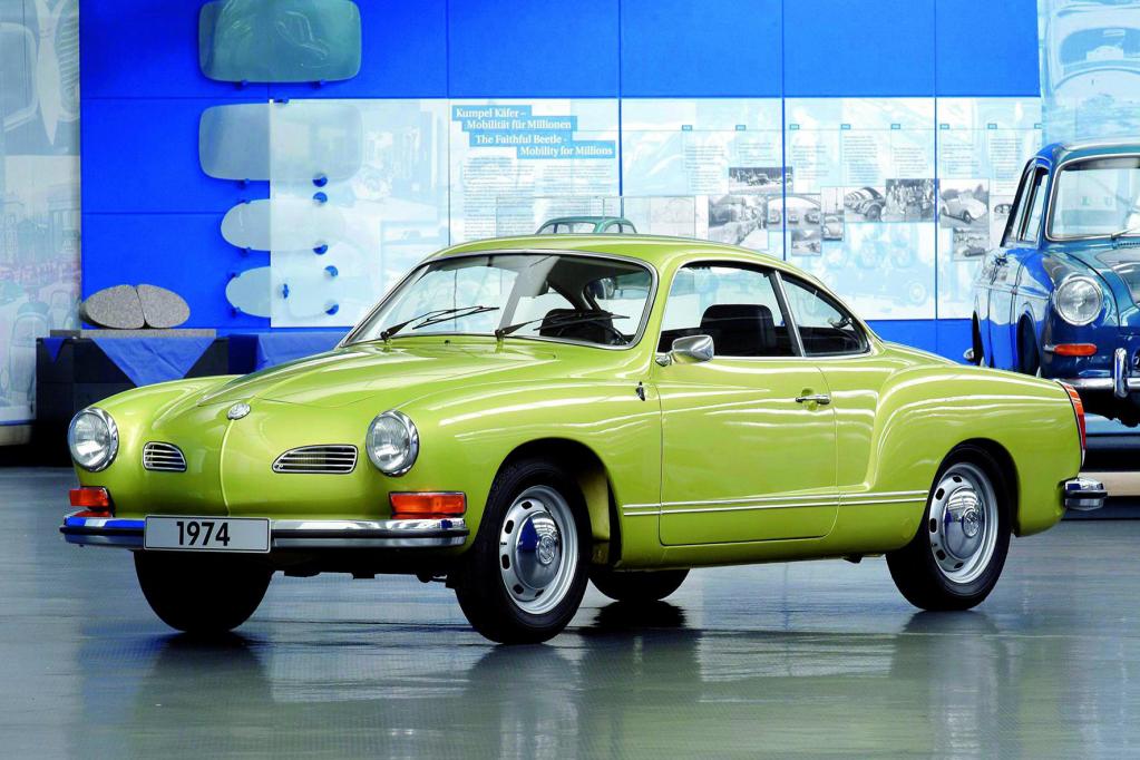 Rein technisch ist der Karmann Ghia eng mit dem VW Käfer verwandt. 