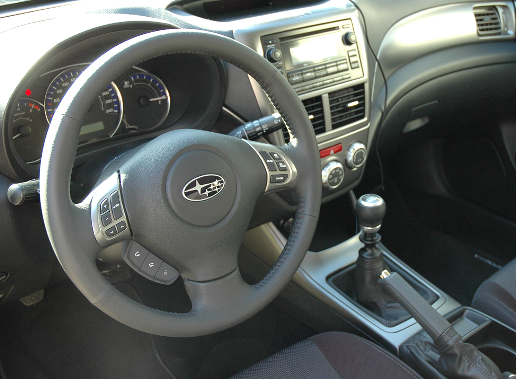 Subaru Impreza: Blick ins Cockpit. 