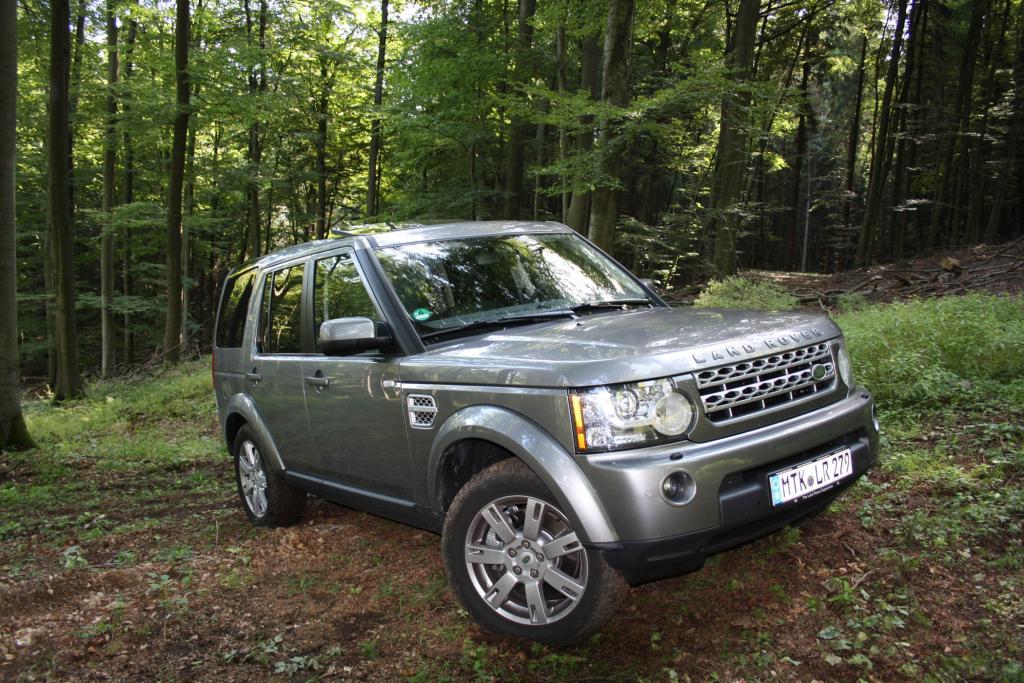 Test: Land Rover Discovery 3.0 TDV6 HSE - Wuchtiger Waldläufer