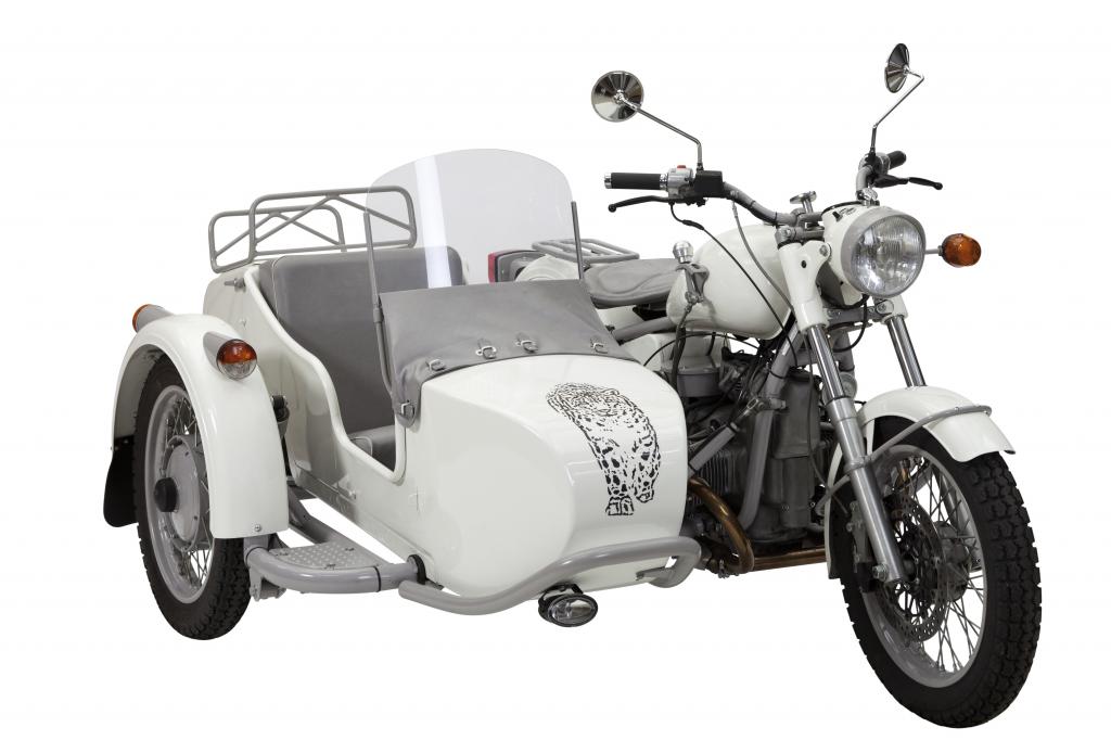 Ural Retro „Schneeleopard“.