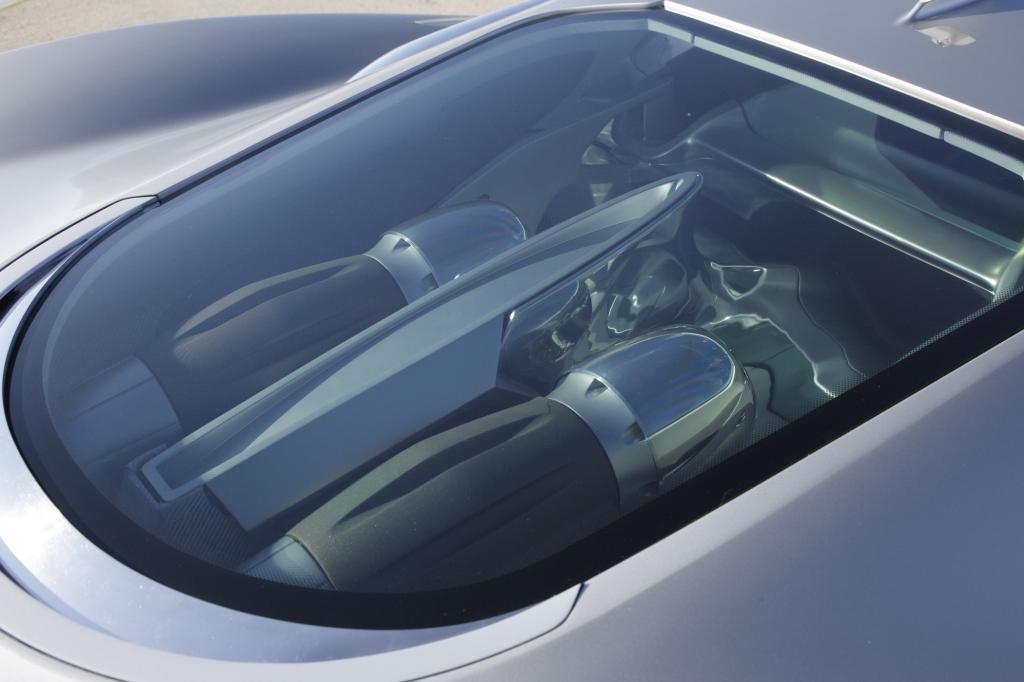 Vier Elektromotoren mit zusammen 580 kW/790 PS arbeiten unter der Haube